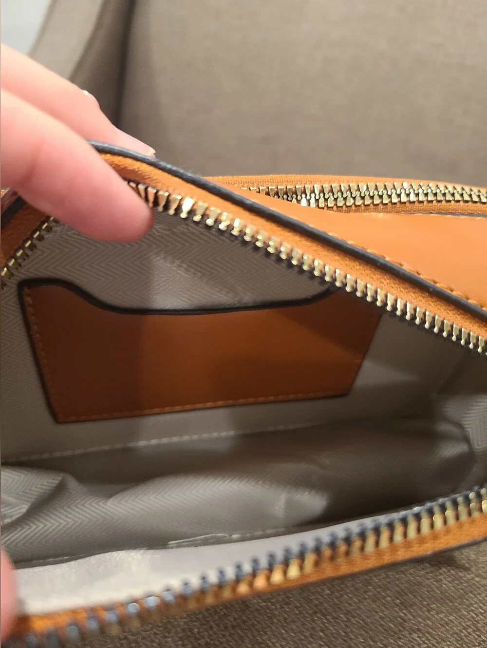Western Brown floral embossed camera-style crossbody bag-please read description